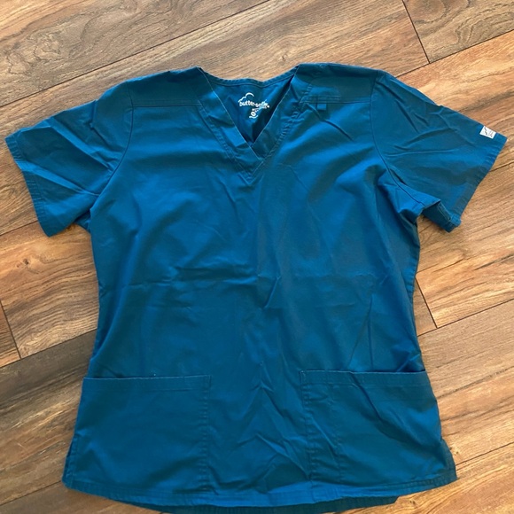 Caribbean blue scrub set - Picture 2 of 3